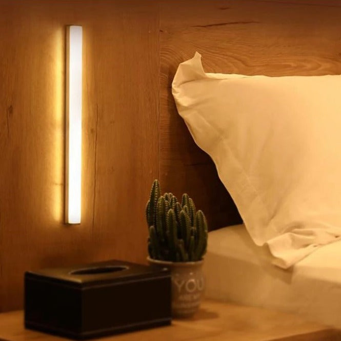 Bezprzewodowa Lampa LED z Czujnikiem Ruchu – Nowoczesne Oświetlenie do Wnętrz, Łatwy Montaż, Energooszczędna, Biała 3
