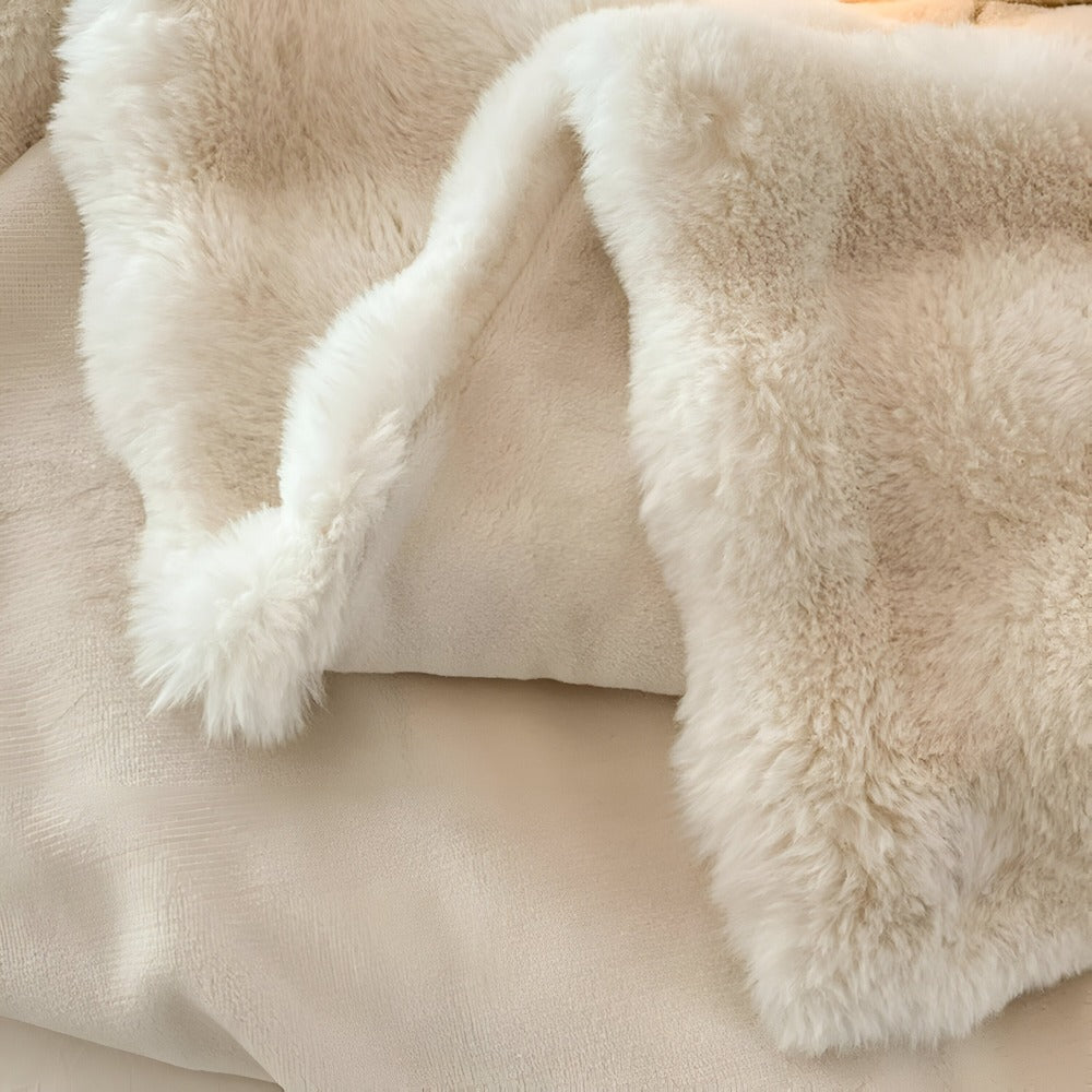 Ciepły Koc Fleece 100x160cm – Elegancki i Miękki Koc do Użytku w Domu i w Podróży 2