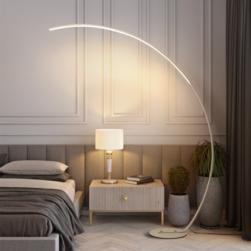 Czarna Lampa Podłogowa LED 170 cm z Minimalistycznym Designem - Energooszczędna Lampa Stojąca do Nowoczesnych Wnętrz 1