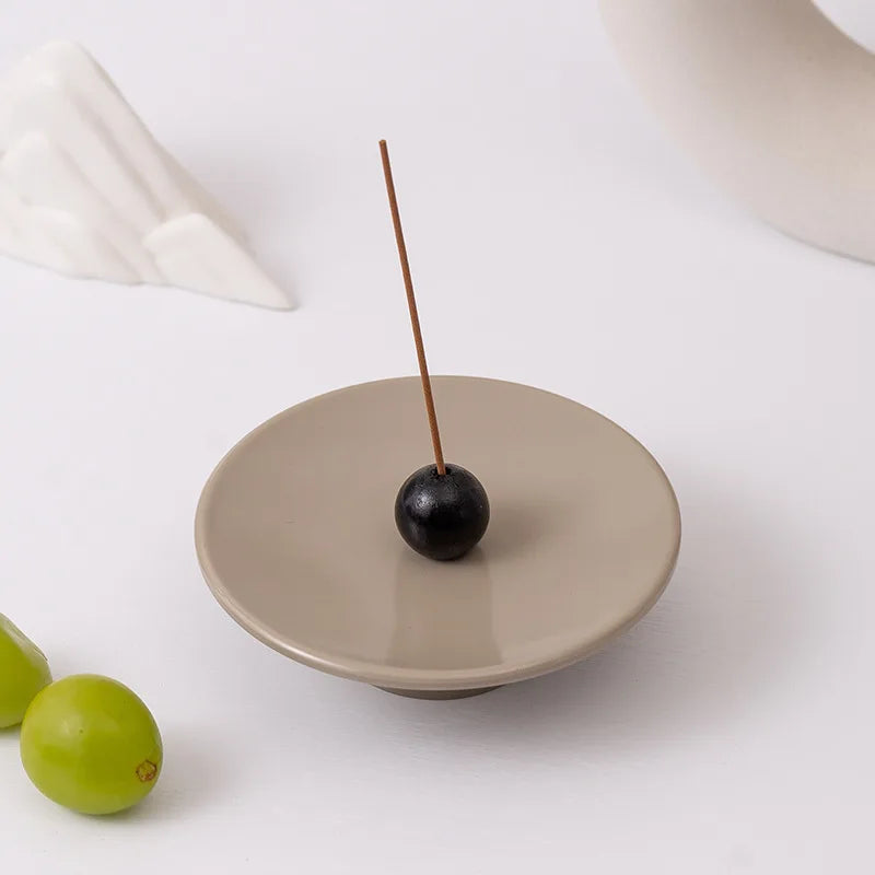 Drewniany Holder na Kadzidła w Kolorze Naturalnym – Nowoczesny Design, Wymiary 11.5 x 5 cm, Ekologiczny i Funkcjonalny 2