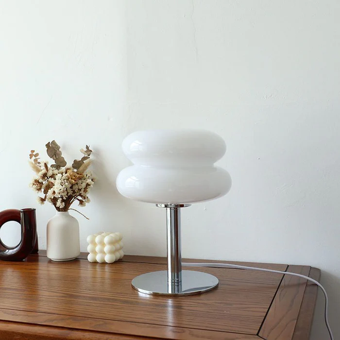 Elegancka Lampa Stołowa Szklana LED – Ciepłe Światło, Czarna Lampka do Salonów i Sypialni 13