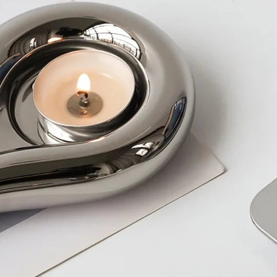 Elegancki Świecznik Ceramiczny w Geometrycznym Kształcie – Srebrne Wykończenie, 15 cm do Wnętrz 8