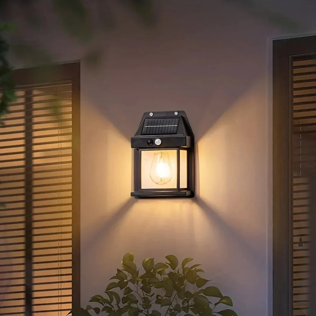 Solarna lampa ścienna LED z czujnikiem ruchu – wodoodporna IP44