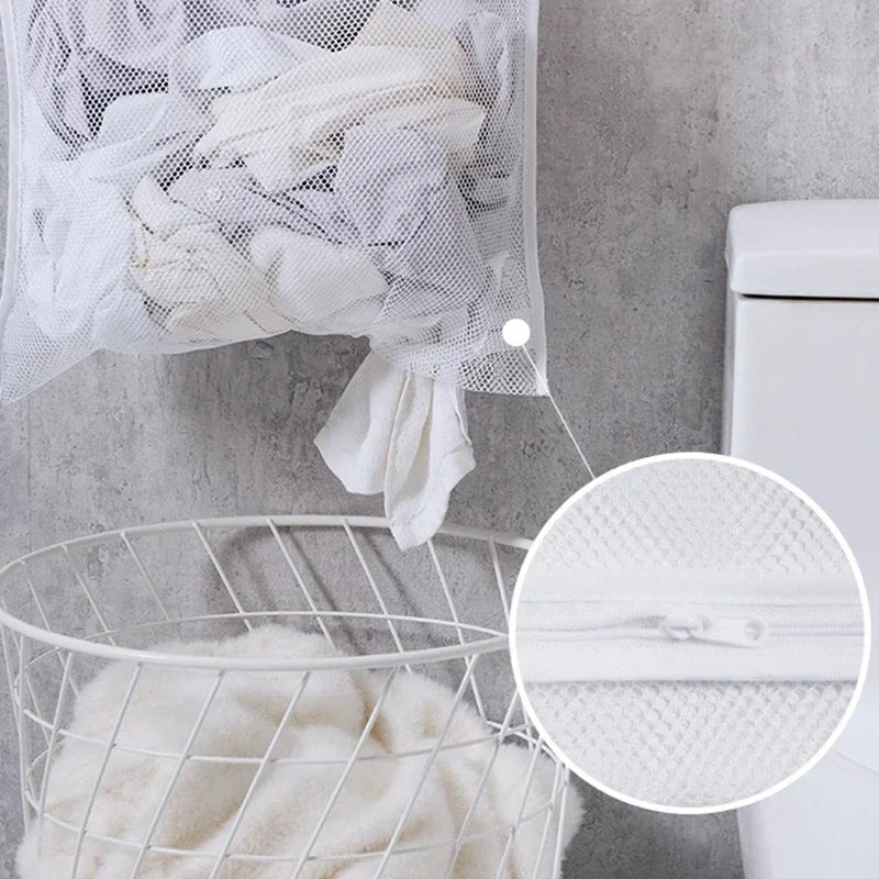 Kosz na pranie SpaceSaver Pro – Faltowy, Biały Kosz na Bieliznę do Małych Przestrzeni, Zawieszany, Praktyczny i Stylowy 3