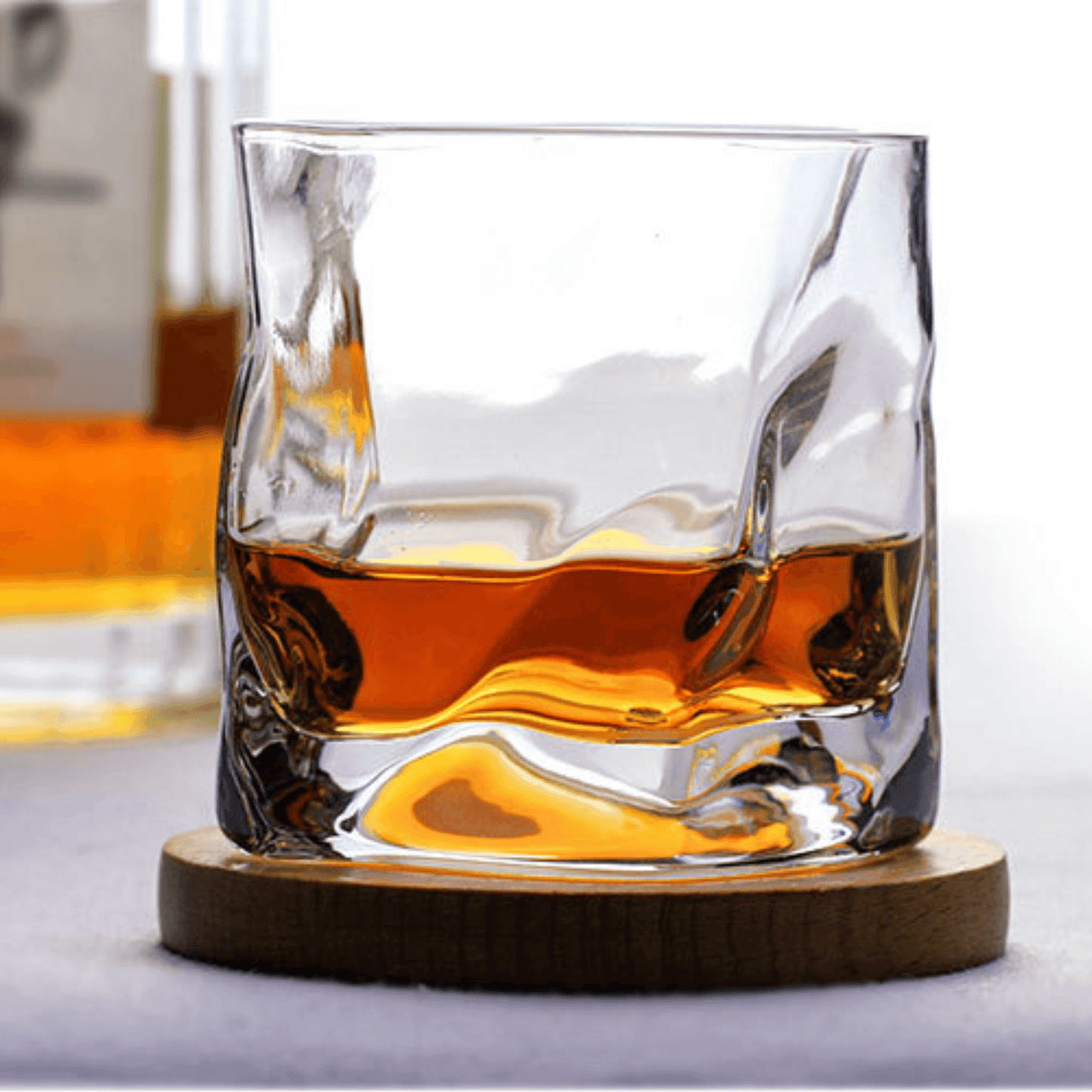 Kryształowa Szklanka do Whisky Edo Kiriko z Unikalnym Wzorem Crumple w Drewnianym Pudełku 4