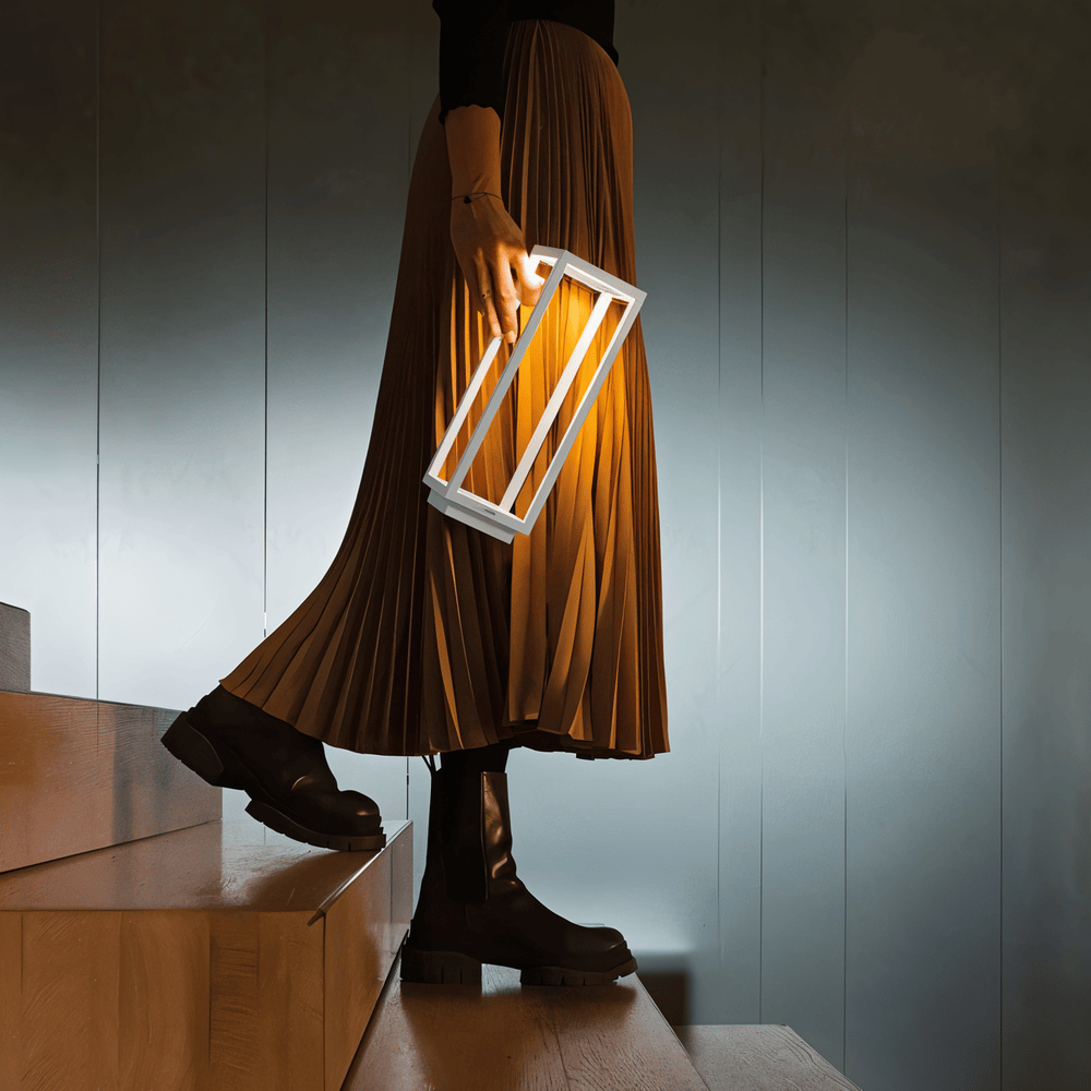 Lampa LED VerticaBeam 3D – Dimmowalna, Przenośna, Ciepłe Światło, Elegancka Lampa do Salonu i Pokoju 2