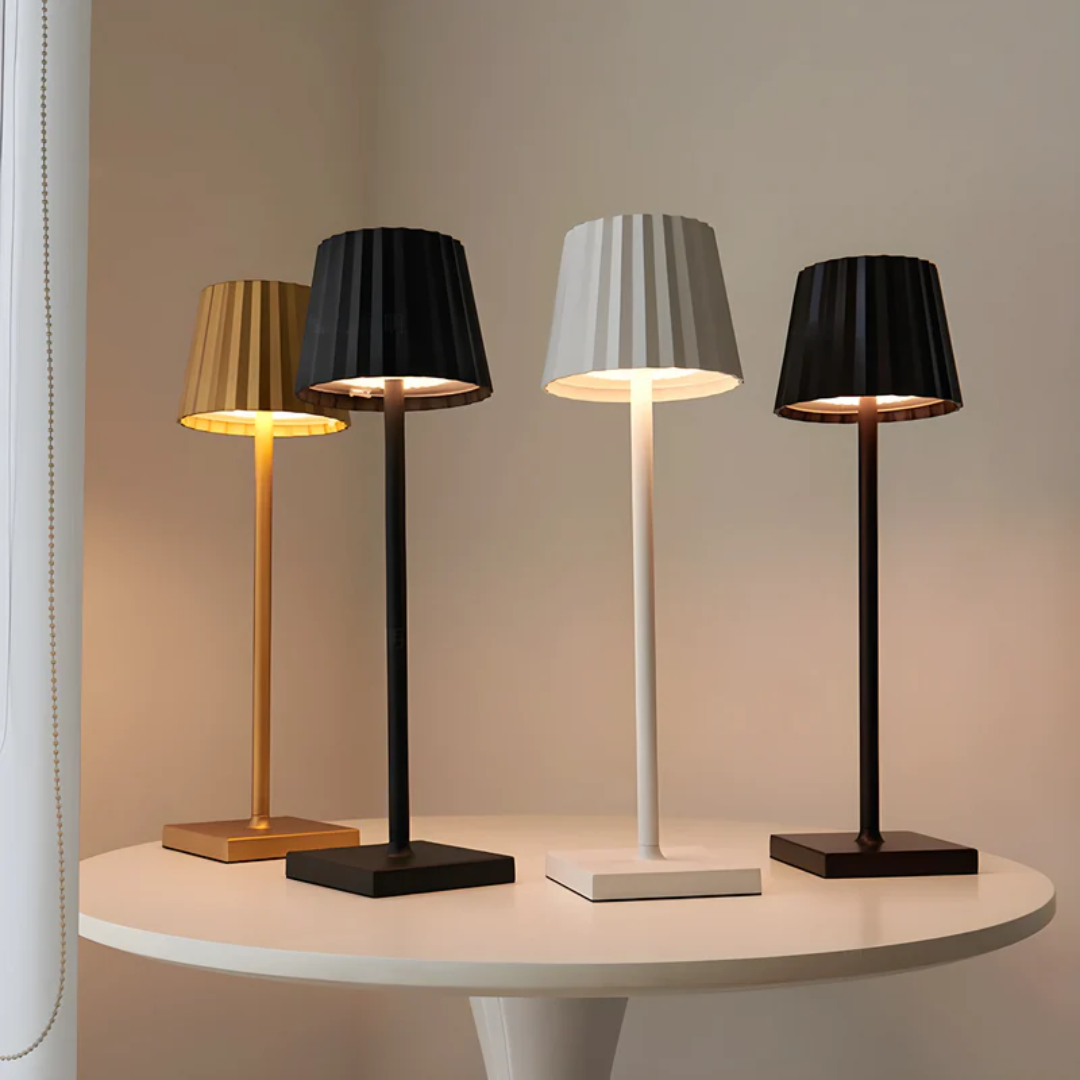 Lampa Stołowa Bezprzewodowa LED z Dotykowym Ściemniaczem – Aluminiowa Lampka Nocna do Salonów i Ogrodów 1