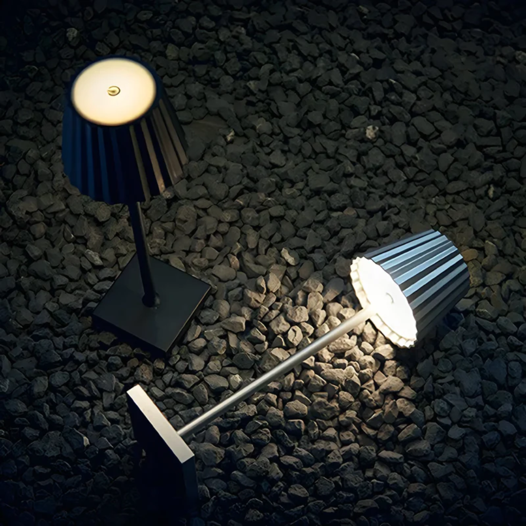Lampa Stołowa Bezprzewodowa LED z Dotykowym Ściemniaczem – Aluminiowa Lampka Nocna do Salonów i Ogrodów 2
