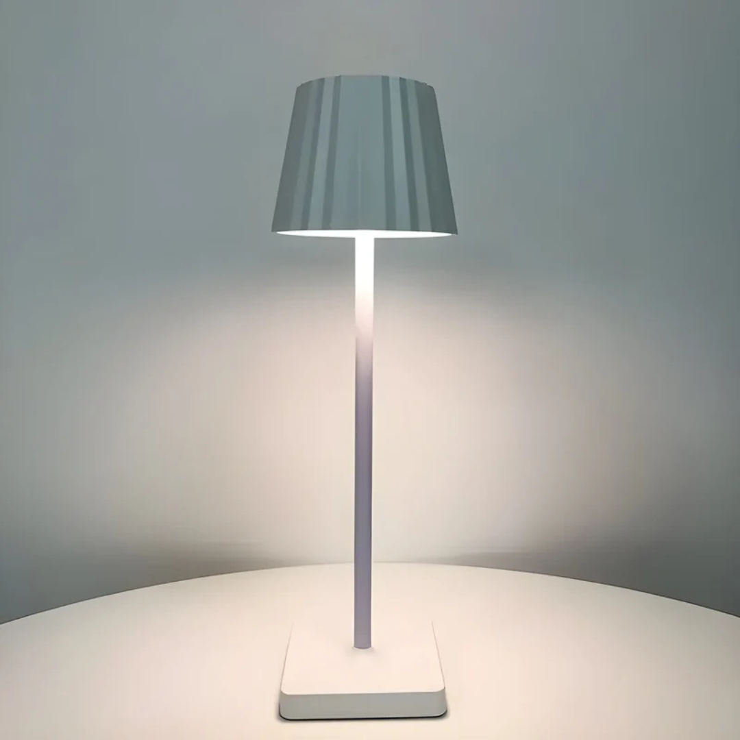 Lampa Stołowa Bezprzewodowa LED z Dotykowym Ściemniaczem – Aluminiowa Lampka Nocna do Salonów i Ogrodów 3