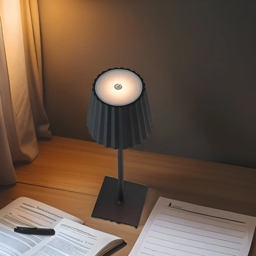 Lampa Stołowa Bezprzewodowa LED z Dotykowym Ściemniaczem – Aluminiowa Lampka Nocna do Salonów i Ogrodów 5