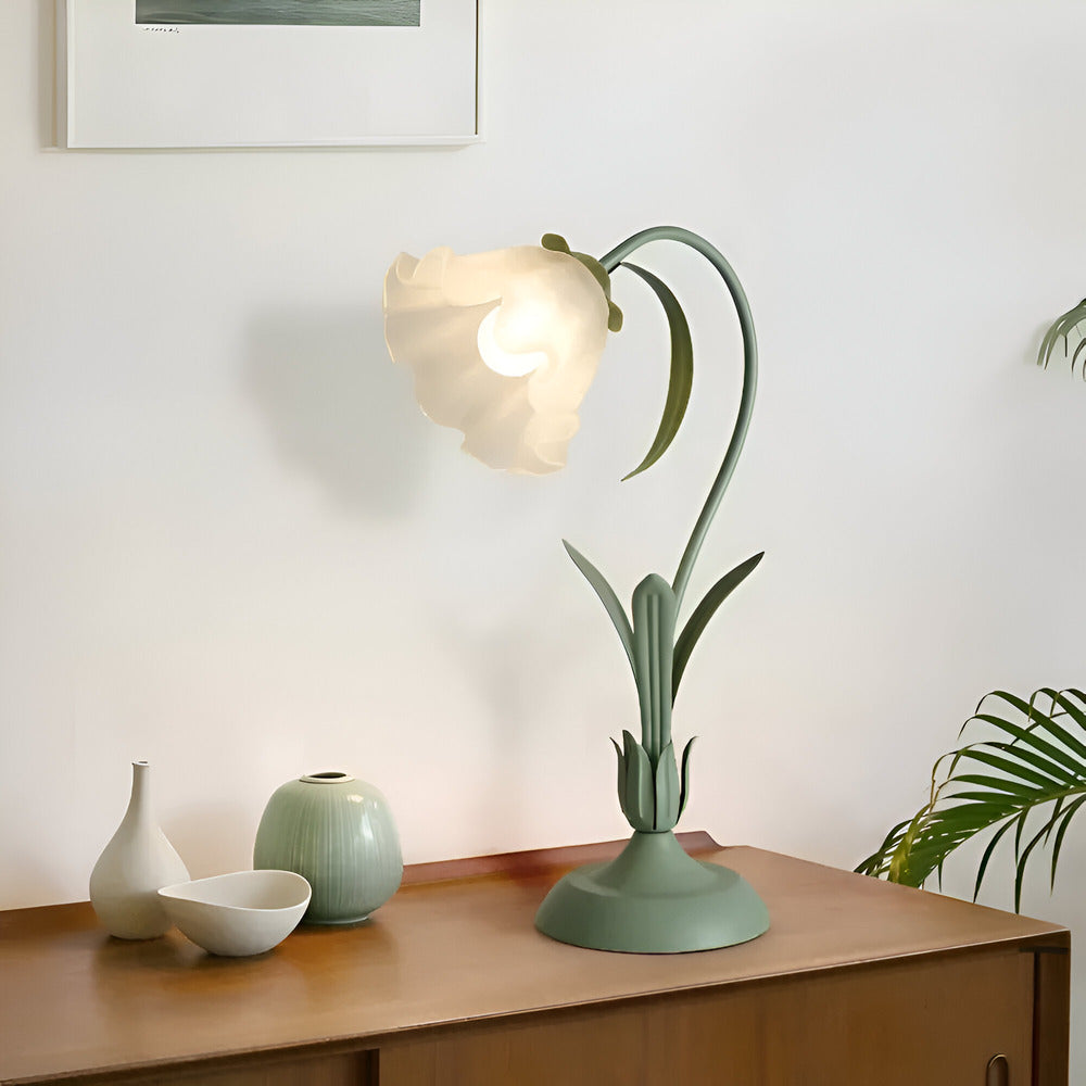 Lampa Stołowa LED w Stylu Francuskim z Kwiatowym Wzorem – Elegancka Lampka do Sypialni i Salonu, 30x50cm 1