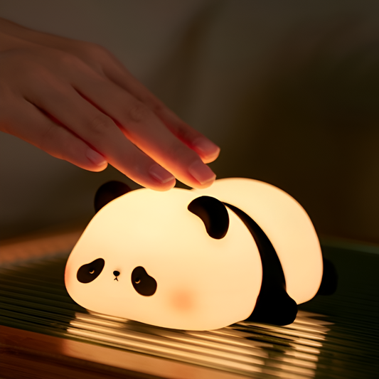 Lampka Nocna LED Panda do Sypialni i Pokoju Dziecięcego z Funkcją Zmiany Koloru, Ładowalna przez USB, Stylowy Design 0