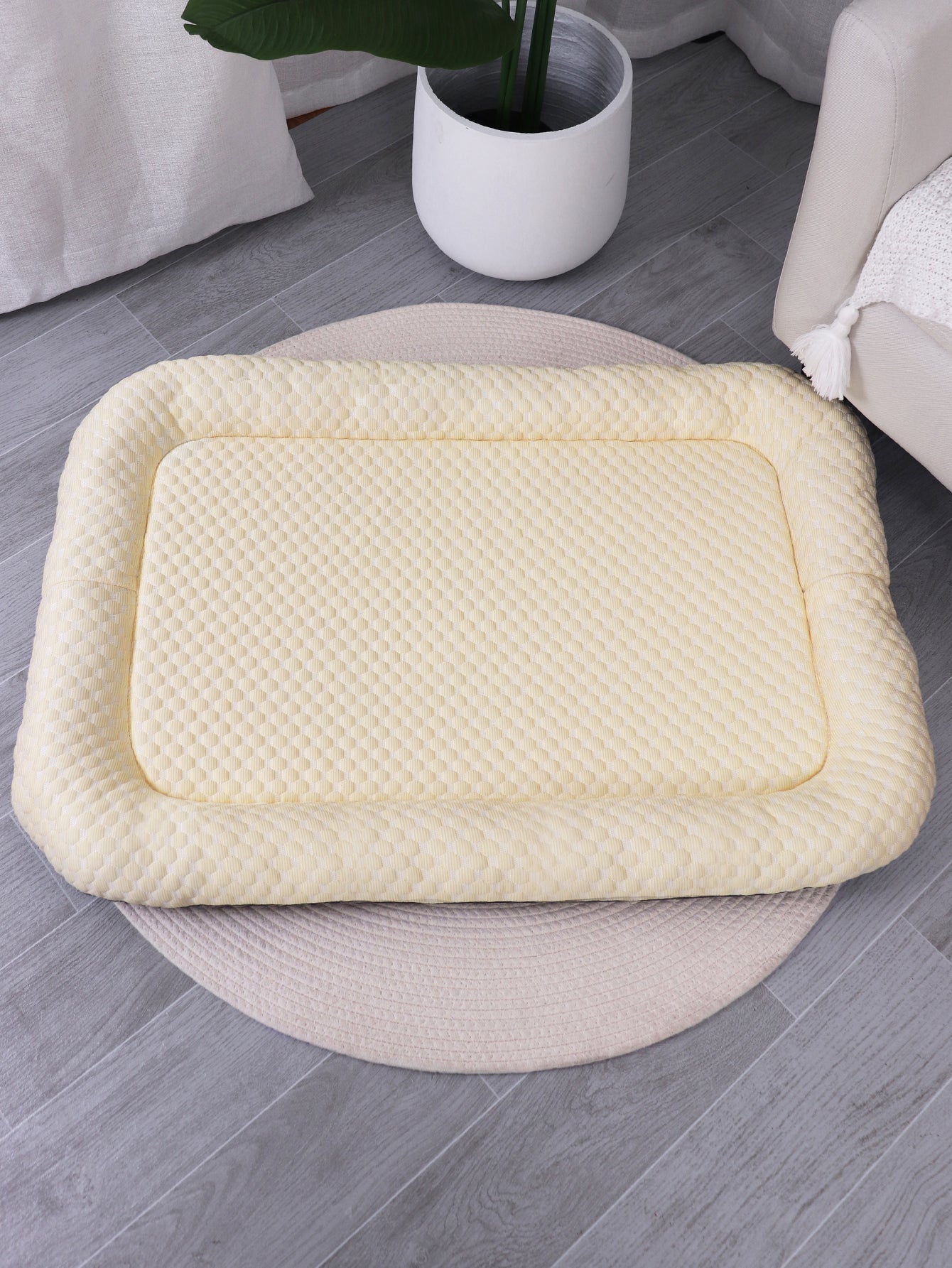 Łóżko dla psa z pianką memory, oddychające i łatwe do prania – wygodne i funkcjonalne, idealne dla wszystkich ras 0