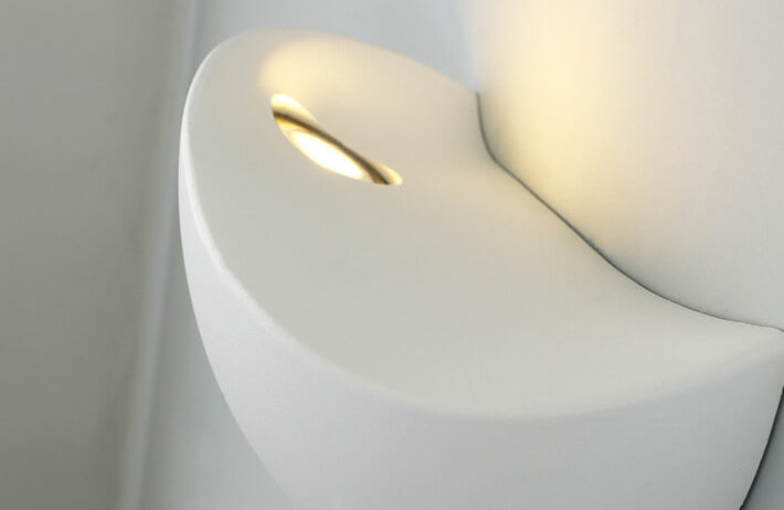 Minimalistyczna Lampa Ścienna LED Aluminiowa – Elegancki Kinkiet Ścienny do Sypialni, Salonu i Biura 5