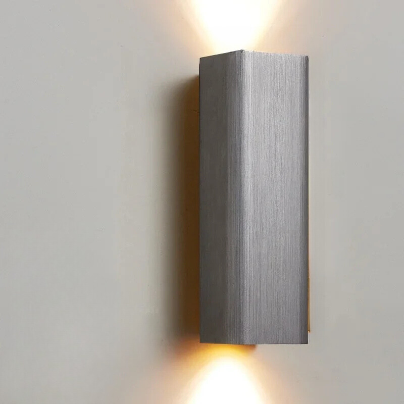 Nowoczesna Lampa Ścienna LED Kinkiet Do Sypialni i Korytarza – Eleganckie Oświetlenie z Aluminium i Akrylu, Ciepłe i Chłodne Światło 8