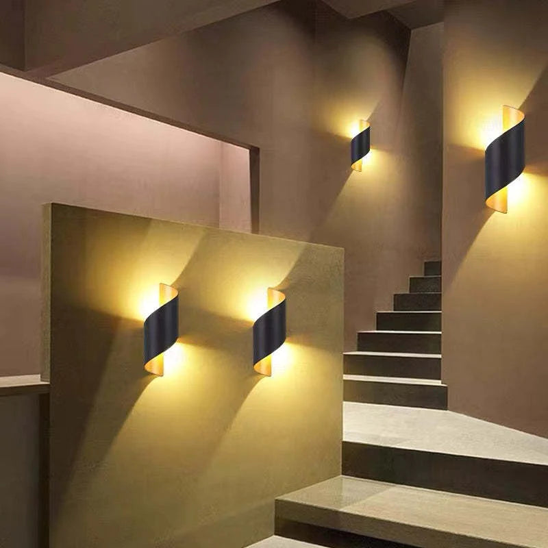 Nowoczesna Lampa Ścienna LED Spiralna, Kinkiet Ścienny Metalowy w Białym/Czarnym Kolorze do Salonu i Holu 7