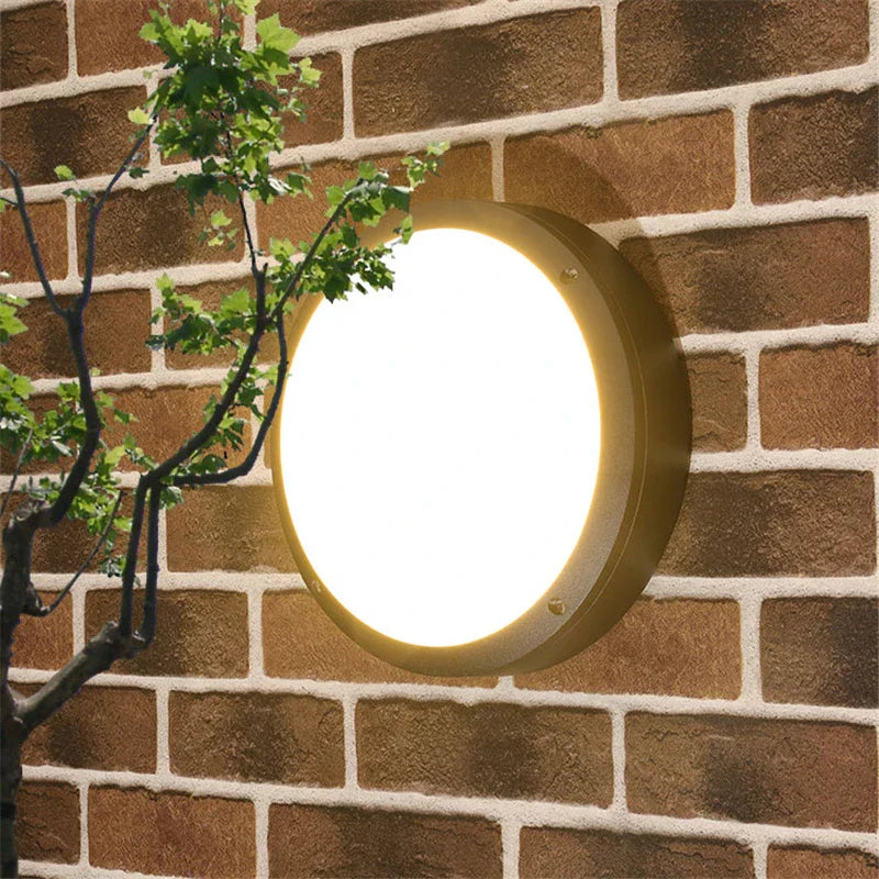 Nowoczesna Lampa Zewnętrzna LED z Czujnikiem Ruchu, Wodoodporna Lampa Zewnętrzna na Dom i Ogród 1