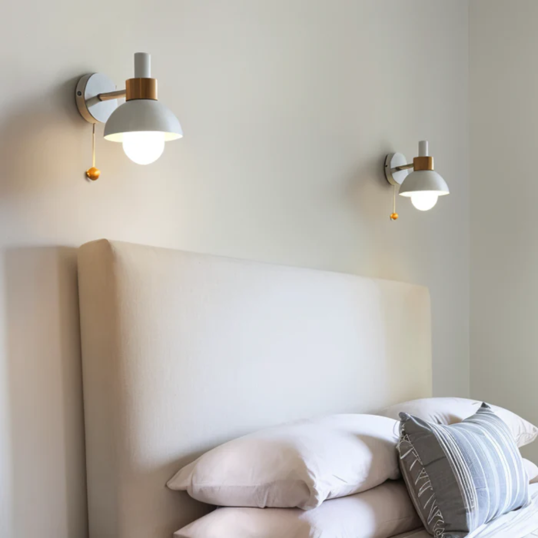 Nowoczesna lampa LED ścienna z drewnianym włącznikiem – Idealna do salonu, sypialni i przedpokoju 3