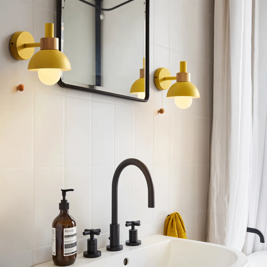 Nowoczesna lampa LED ścienna z drewnianym włącznikiem – Idealna do salonu, sypialni i przedpokoju 4