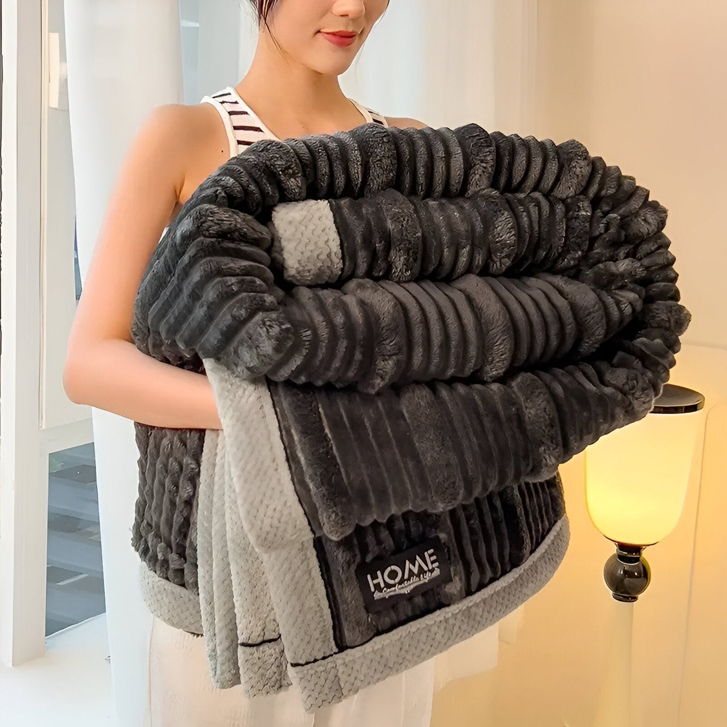 Pled w Paski 100% Poliester 150x200 cm – Stylowy Pled na Łóżko i Kanapę, Ciepły i Trwały, Idealny na Cały Rok 11