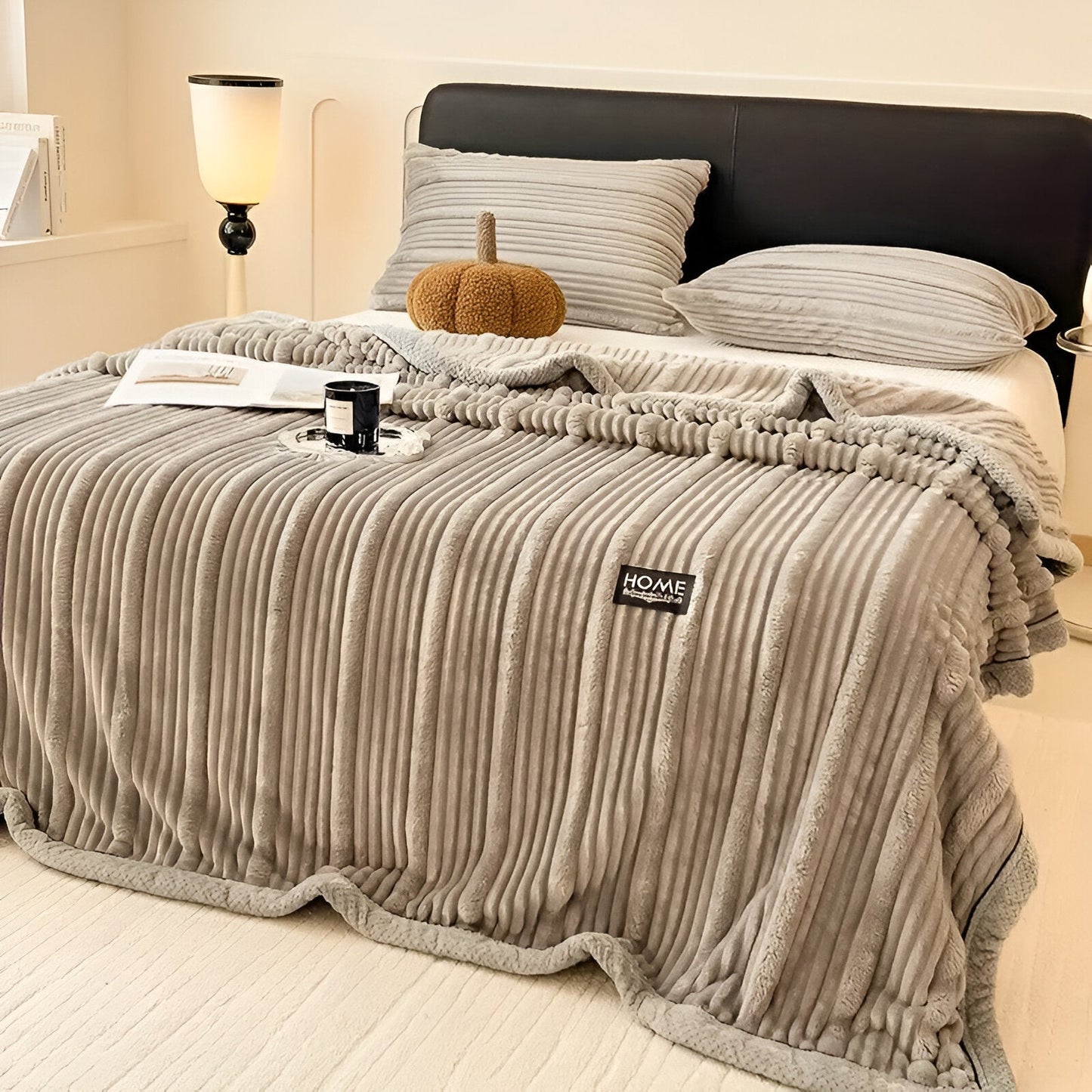 Pled w Paski 100% Poliester 150x200 cm – Stylowy Pled na Łóżko i Kanapę, Ciepły i Trwały, Idealny na Cały Rok 4
