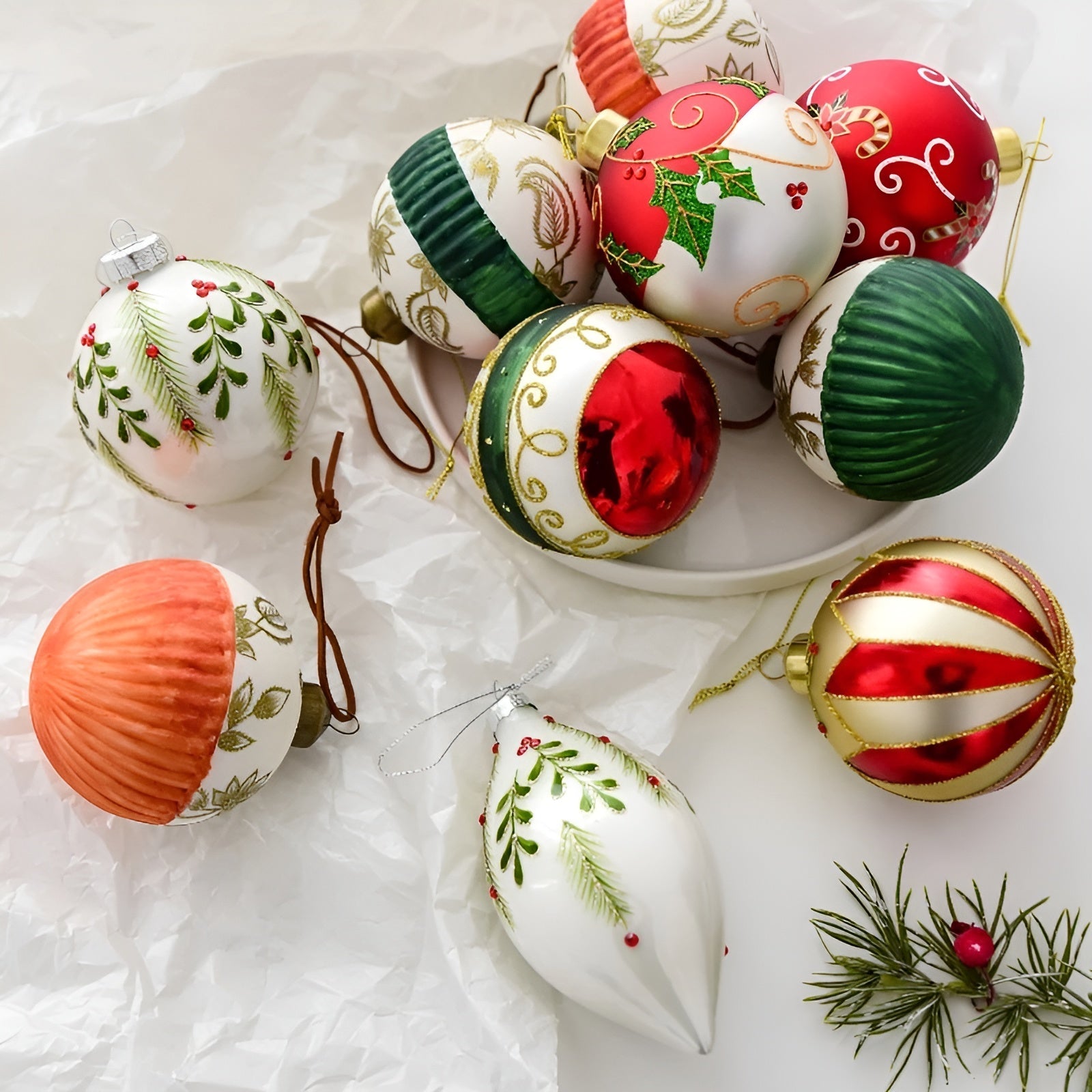 Ręcznie Malowane Szklane Bombki Choinkowe 8 cm – Eleganckie Ozdoby Choinkowe, Zestaw 2 Sztuki 5