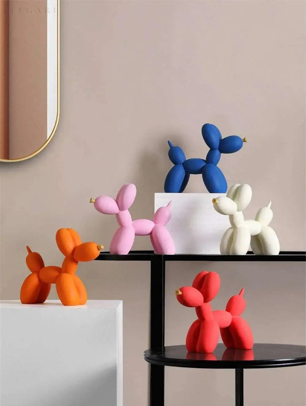 Rzeźba Kumo – Elegancka Inflatable Statua w Różnorodnych Kolorach, Wysokiej Jakości Żywica Epoksydowa, 23 cm x 9 cm x 18 cm 4