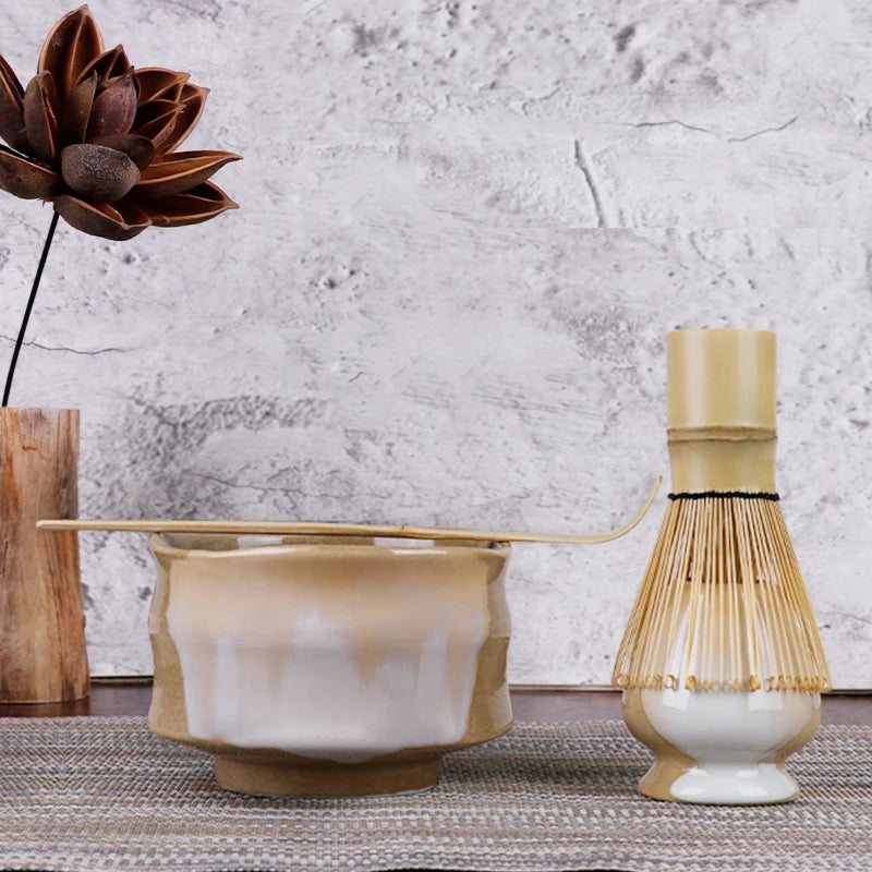Zestaw do herbaty Matcha 4-częściowy z bambusowym trzepaczem i ceramiczną miseczką – idealny zestaw herbat na prezent 4