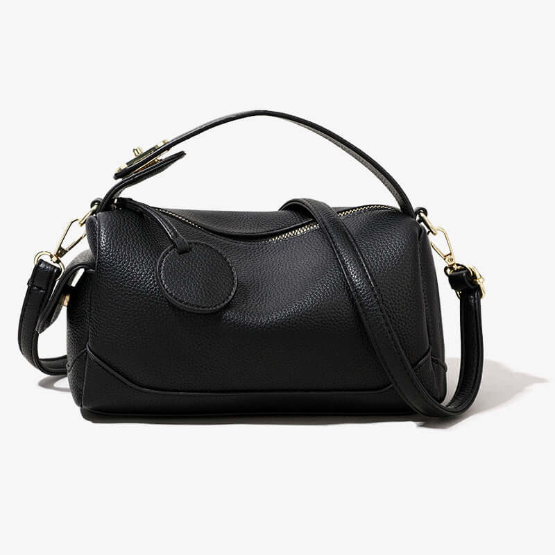 Mała listonoszka damska crossbody z regulowanym paskiem – widok z boku