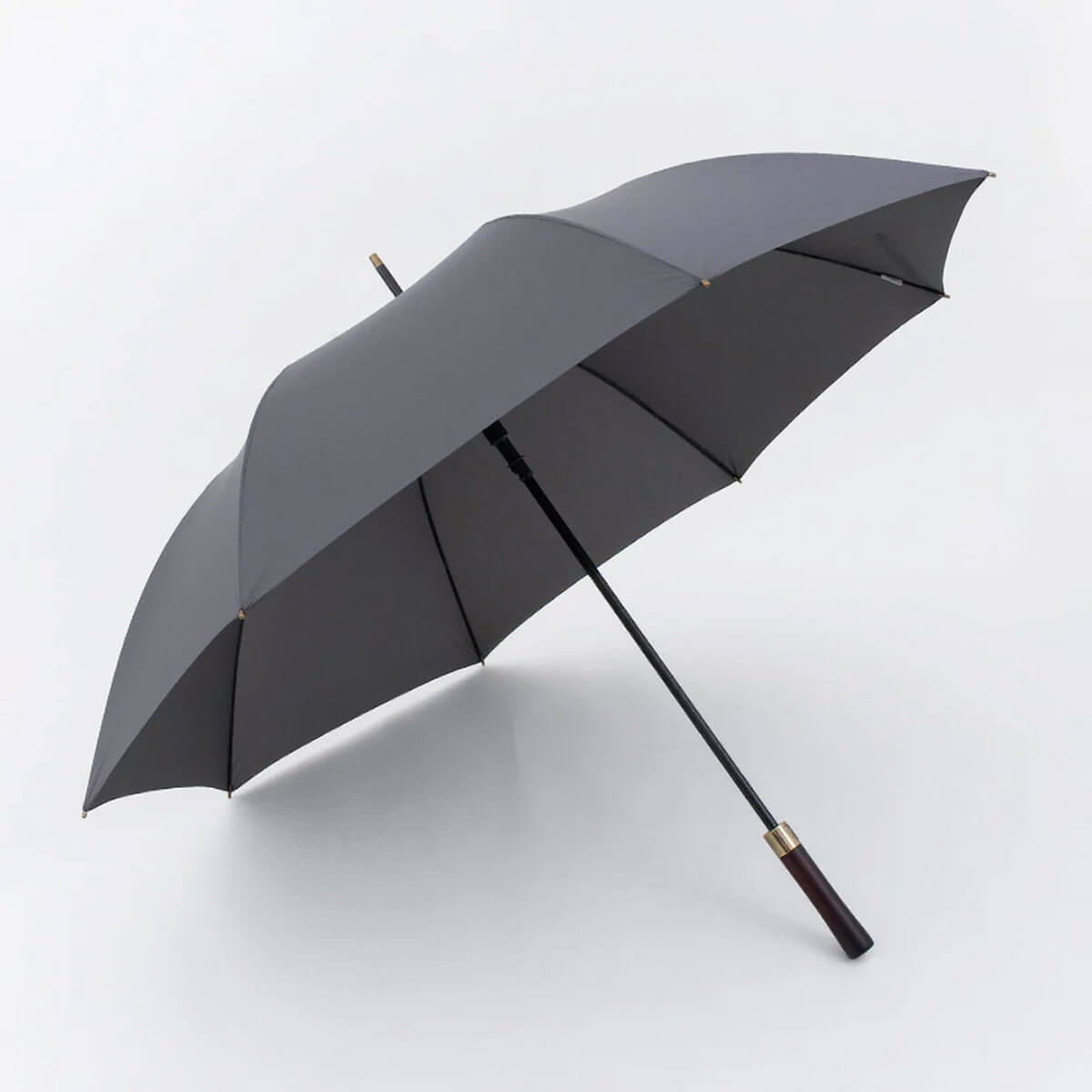 Parasol długi z drewnianą rączką i szeroką czaszą 132 cm