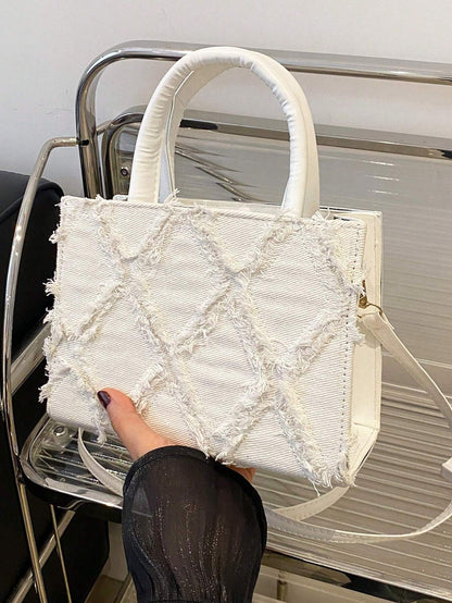 Mała torebka crossbody z diamentowym wzorem z ekoskóry w kolorze różowym
