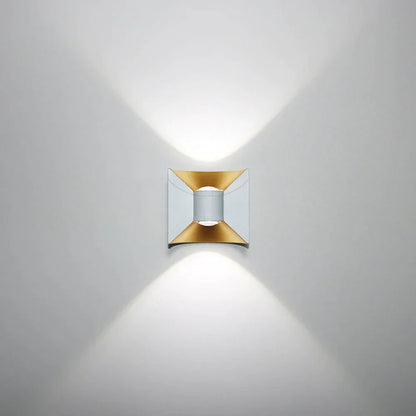 Zewnętrzna lampa ścienna LED – aluminiowa obudowa, kolor biały i czarny