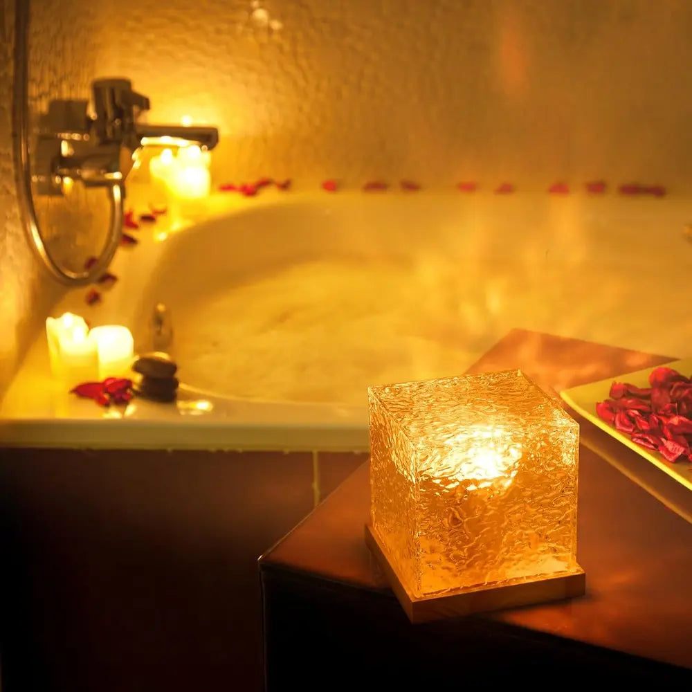 Aurora Unisex Lampa Ozdobna – Hipnotyzujący Design z Naturalną Drewnianą Podstawą [lampa ozdobna] 0