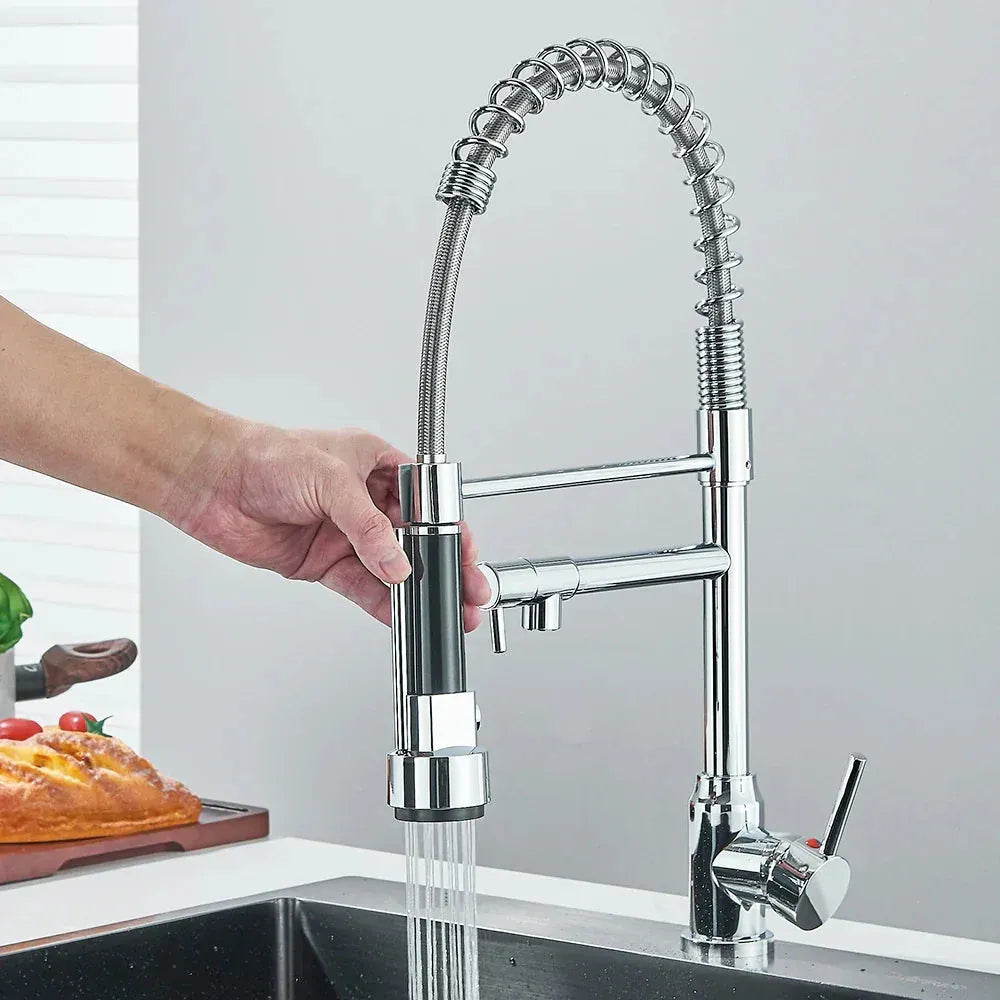 Bateria HydroSpout – elastyczna podwójna wylewka ze stali nierdzewnej do efektywnego użytkowania w kuchni z możliwością obrotu o 360° 4