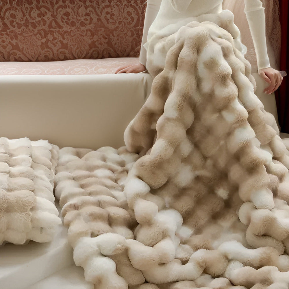 Ciepły Koc Fleece 100x160cm – Elegancki i Miękki Koc do Użytku w Domu i w Podróży 10