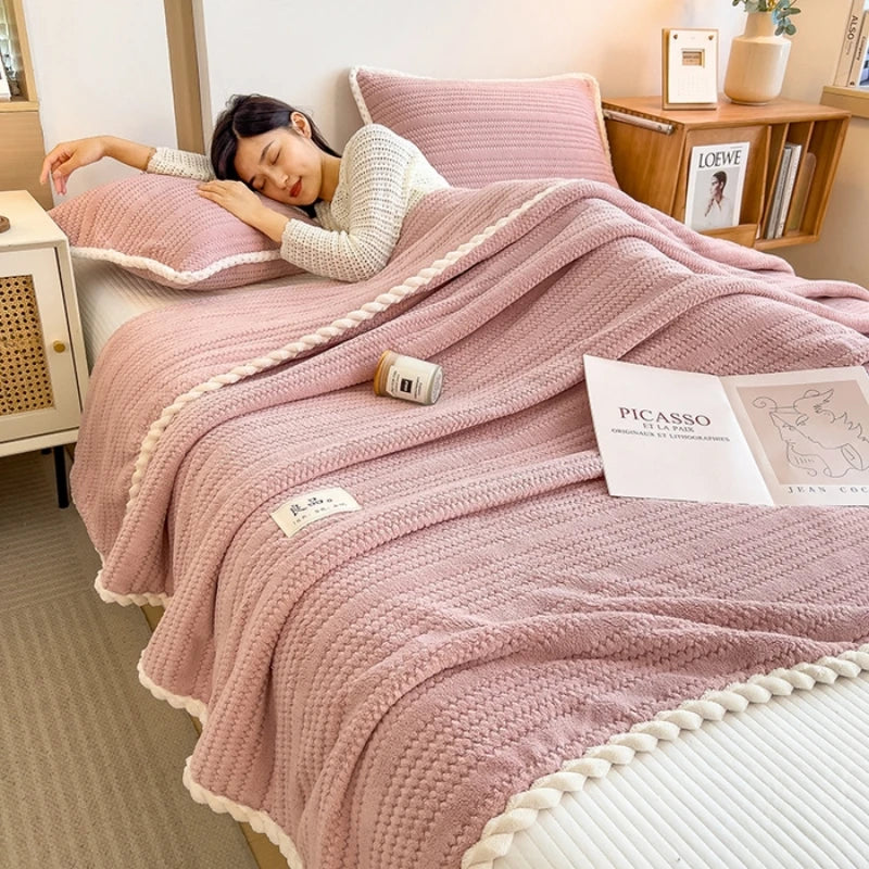 Ciepły Koc na Sofę King w Elegancki Wzór Kraty – Miękki i Przytulny, Idealny do Domu 4