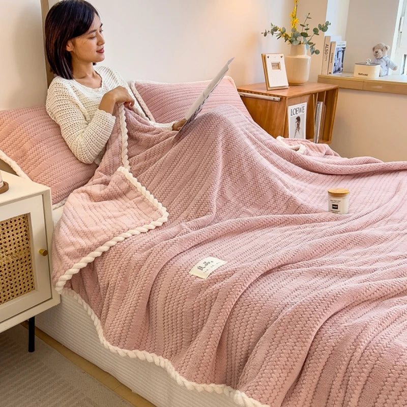 Ciepły Koc na Sofę King w Elegancki Wzór Kraty – Miękki i Przytulny, Idealny do Domu 5