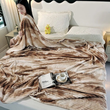 Ciepły Koc z Flaneli w Paski, Miękki Narzut na Sofę, Idealny do Drzemki, 150x200 cm 3