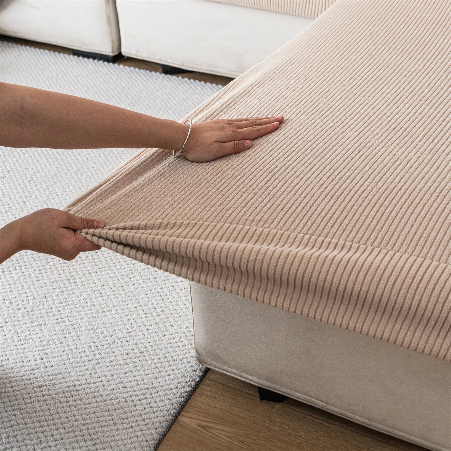 Czarny Sztruksowy Narzuta na Sofę – Rozciągliwy Materiał, Stylowy Design i Ochrona przed Zarysowaniami [narzuta na sofę] 8