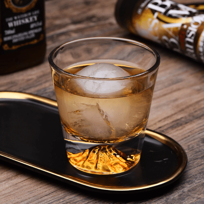 Ekskluzywne Szklanki do Whisky w Stylu Edo Kiriko – Ręcznie Wykonane Kryształowe Szklanki z Eleganckim Opakowaniem 4