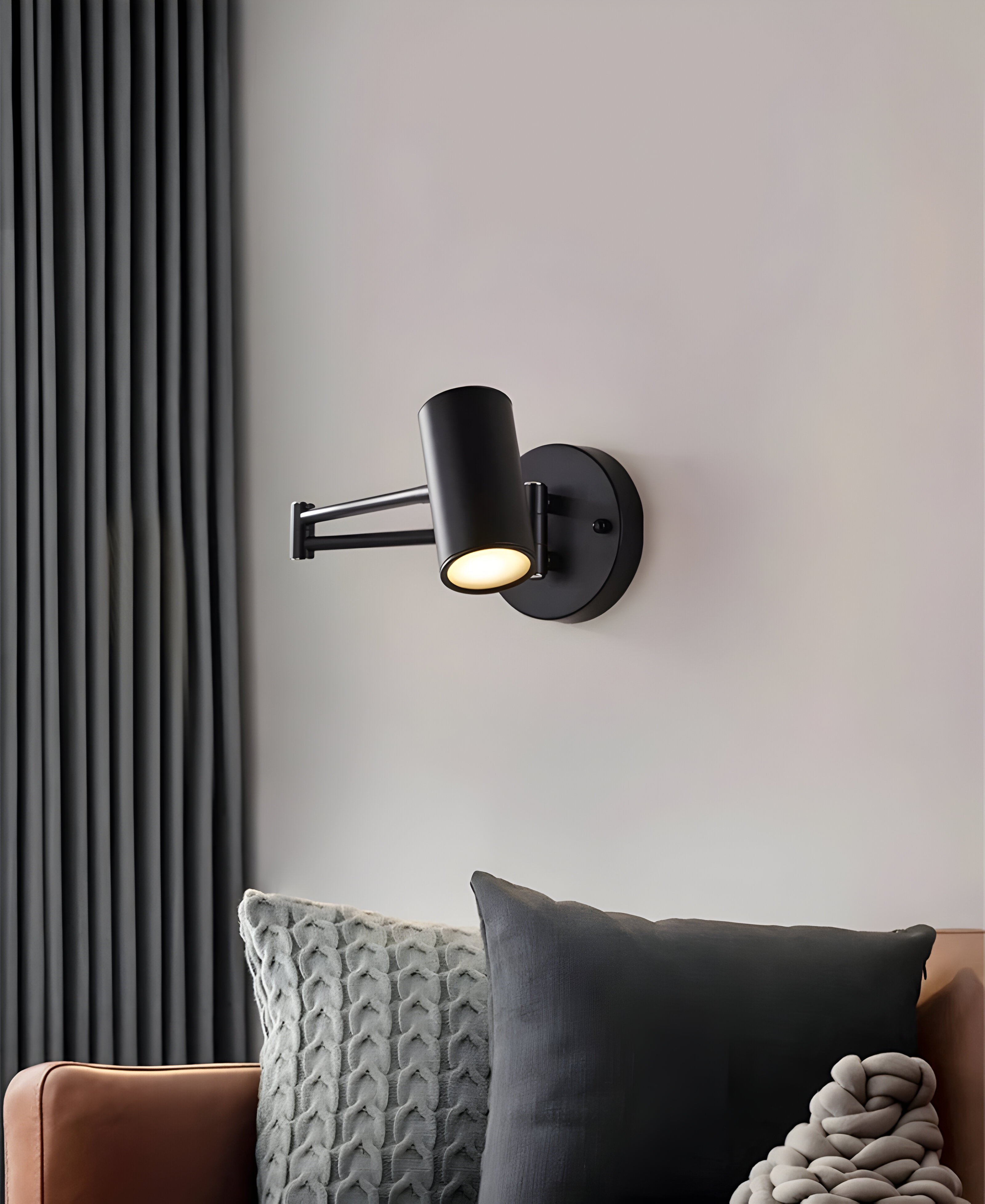 Elegancka Lampa Ścienna z Regulowanym Ramieniem w Złotym i Czarnym - Kinkiet Ścienny do Sypialni z Miękkim Światłem 4