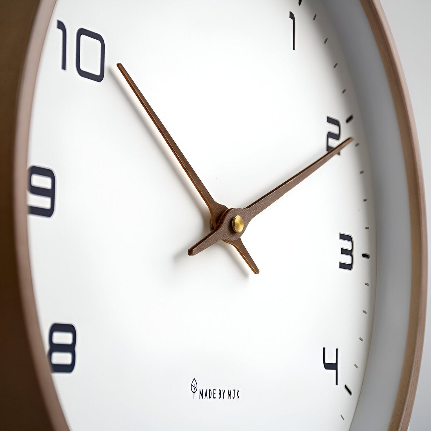 Elegancki Zegar Ścienny 30 cm z Drewna – Minimalistyczny Zegar na Ścianę do Salonu, Kuchni i Biura 3