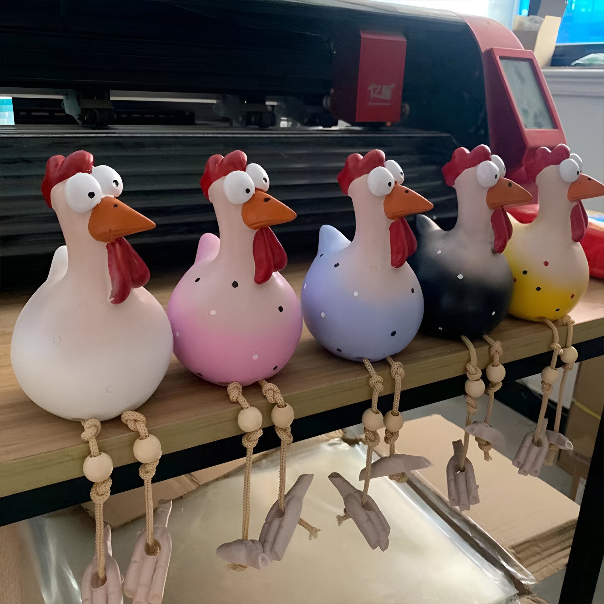 Figurka kurczaka Cluckoo, odporna na warunki atmosferyczne – zabawny wzór do dekoracji ogrodu i patio 2
