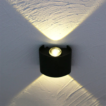 Lampa zewnętrzna LED 77x77mm – szczegół montażu