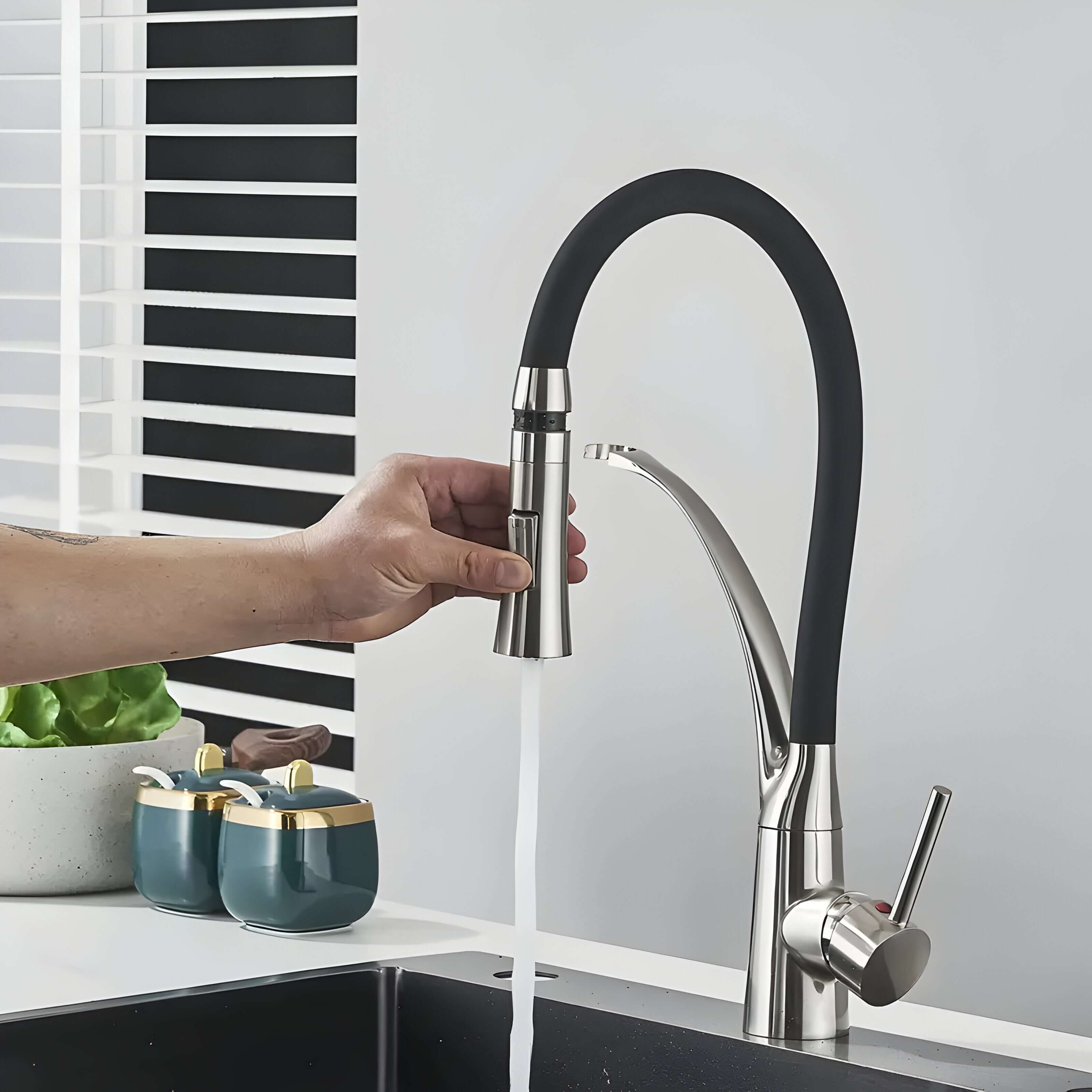 Kran kuchenny ze stali nierdzewnej – 360° obrotowy z wyciąganą wylewką do łatwego mycia dużych naczyń 7