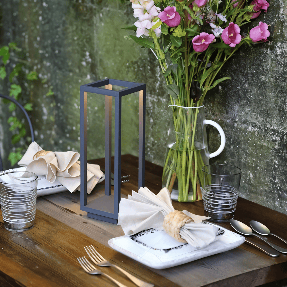 Lampa LED VerticaBeam 3D – Dimmowalna, Przenośna, Ciepłe Światło, Elegancka Lampa do Salonu i Pokoju 1