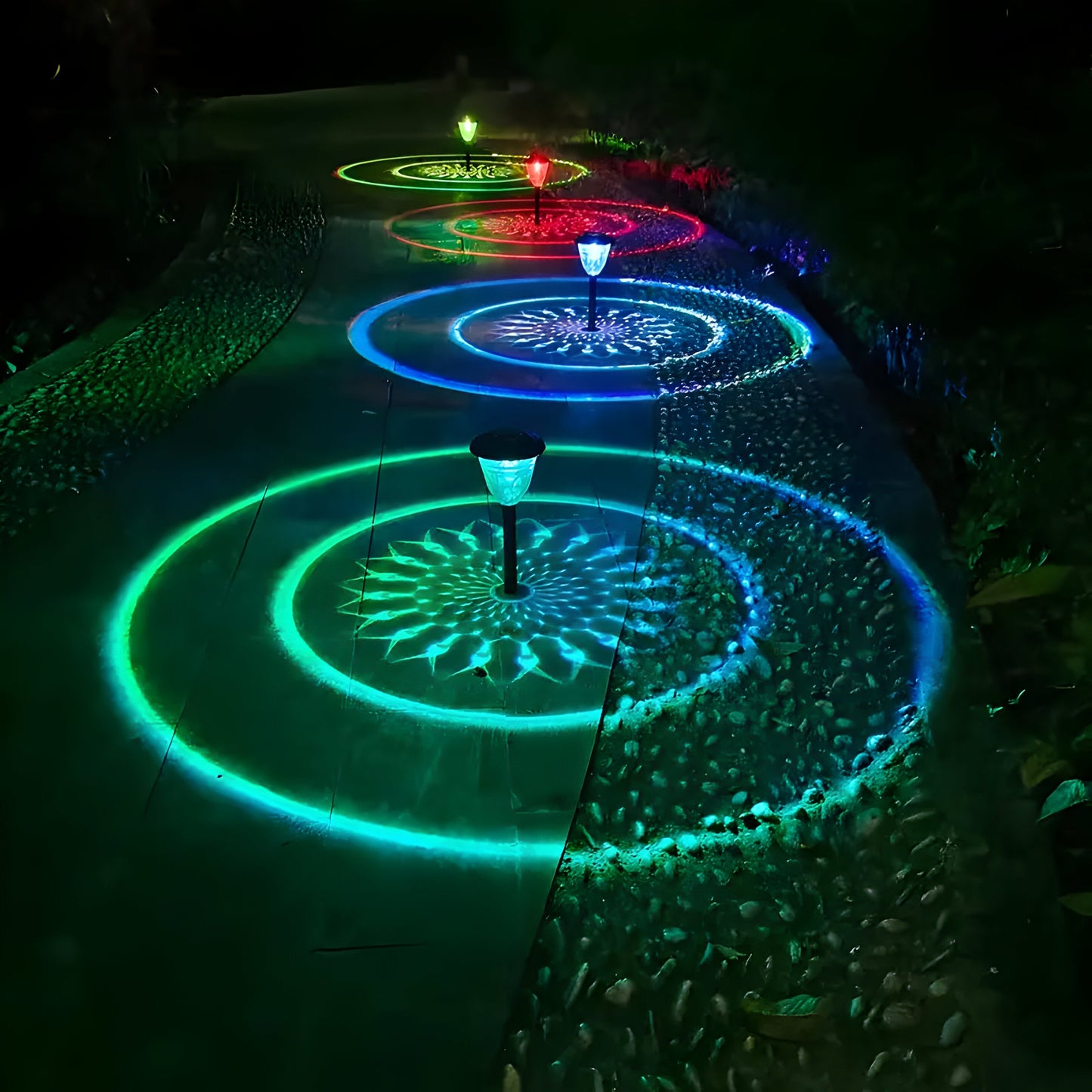 Lampy solarne ogrodowe LED – Wodoodporne z automatycznym włączaniem, idealne do oświetlenia ścieżek i rabat (4 szt.) 4