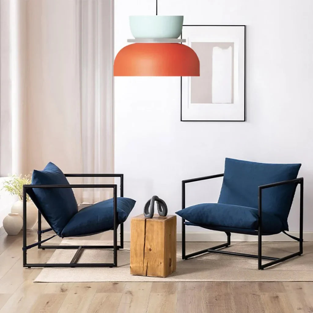 Lampa wisząca – detal materiału