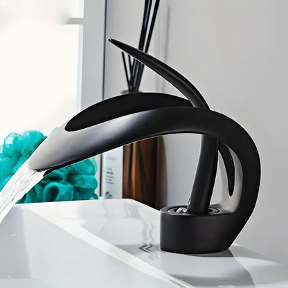 Minimalistyczna mosiężna bateria umywalkowa – elegancka bateria łazienkowa z efektywną kontrolą temperatury 8