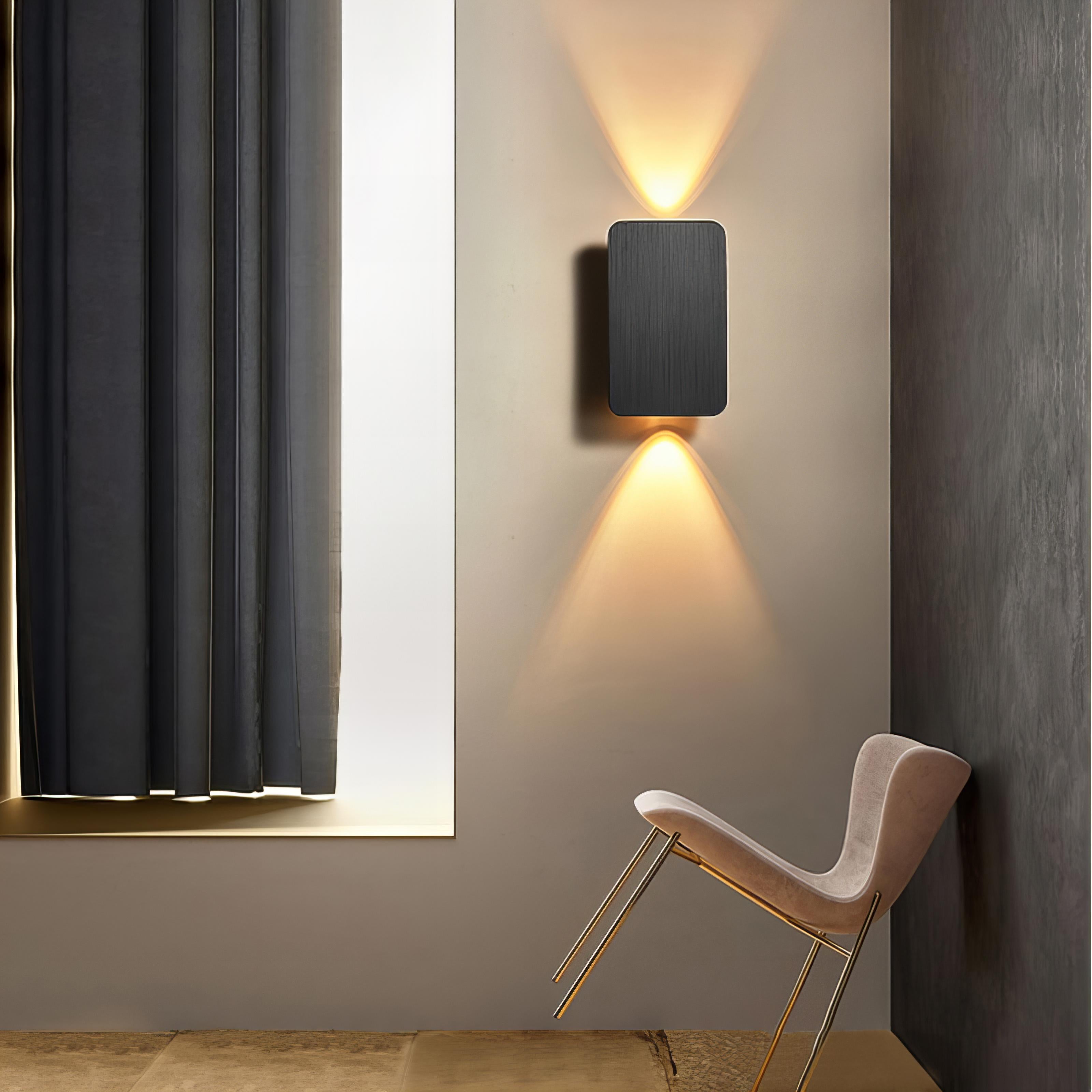Nowoczesna Lampa Ścienna Kinkiet Regulowany LED w 4 Kolorach – Stylowy Design do Salonu i Sypialni 4